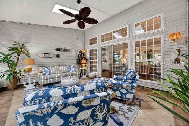 19 Eagle Pointe Cir, Okatie, SC 29909