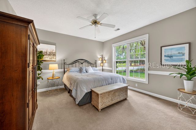 19 Eagle Pointe Cir, Okatie, SC 29909
