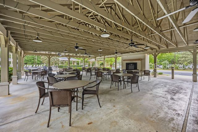19 Eagle Pointe Cir, Okatie, SC 29909