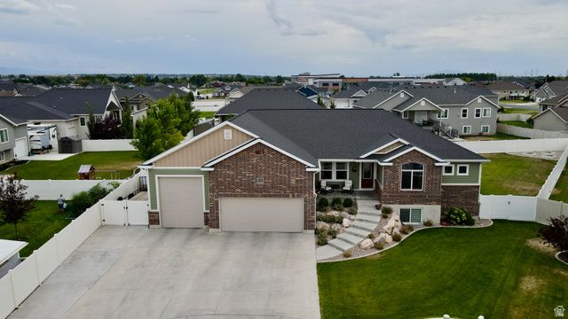 2611 W 1850 S, West Haven, UT 84401