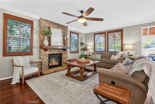 22505 Breakwater, Saugus, CA 91350