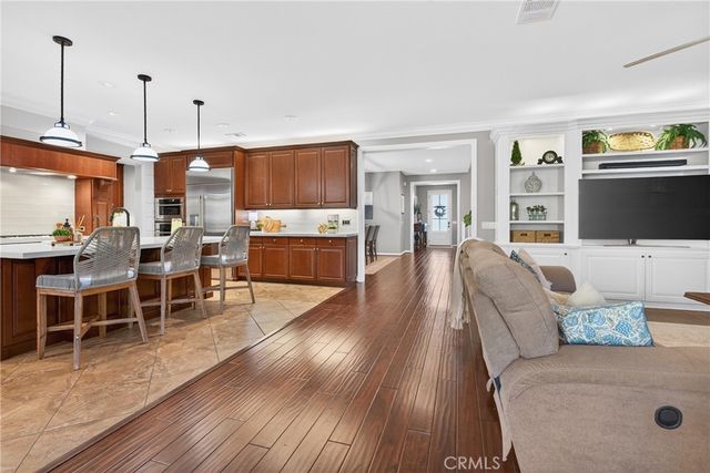 22505 Breakwater, Saugus, CA 91350