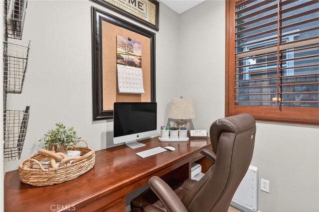 22505 Breakwater, Saugus, CA 91350