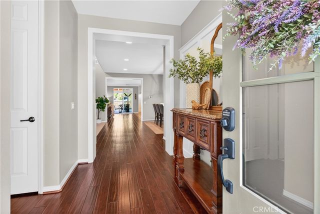 22505 Breakwater, Saugus, CA 91350