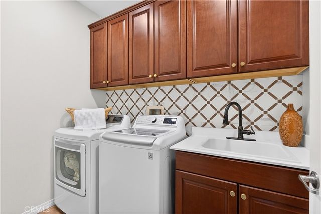 22505 Breakwater, Saugus, CA 91350