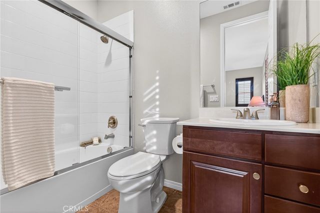 22505 Breakwater, Saugus, CA 91350