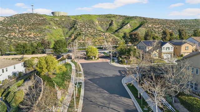 22505 Breakwater, Saugus, CA 91350