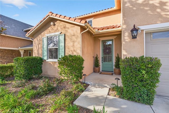 22505 Breakwater, Saugus, CA 91350