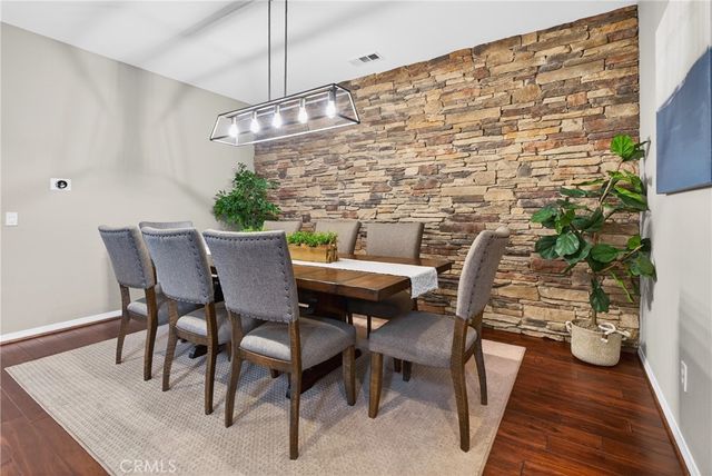 22505 Breakwater, Saugus, CA 91350