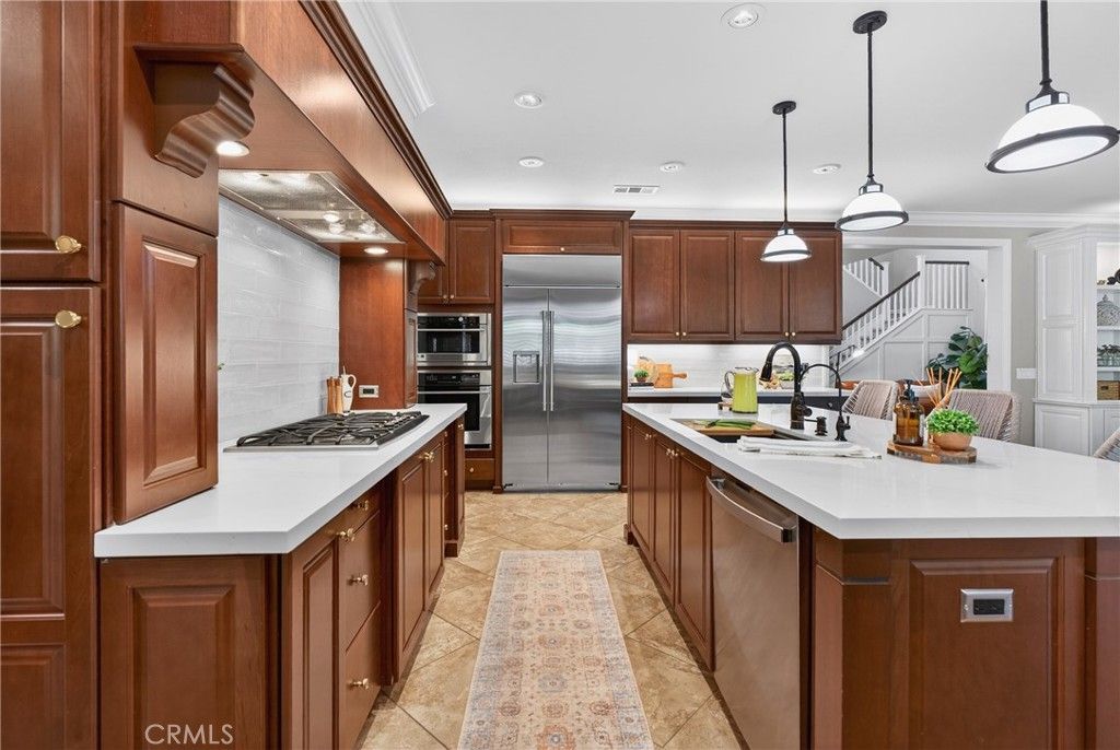 Image 19 of property listing at 22505 Breakwater, Saugus, CA 91350