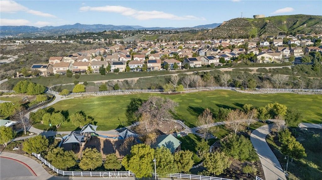 Image 57 of property listing at 22505 Breakwater, Saugus, CA 91350