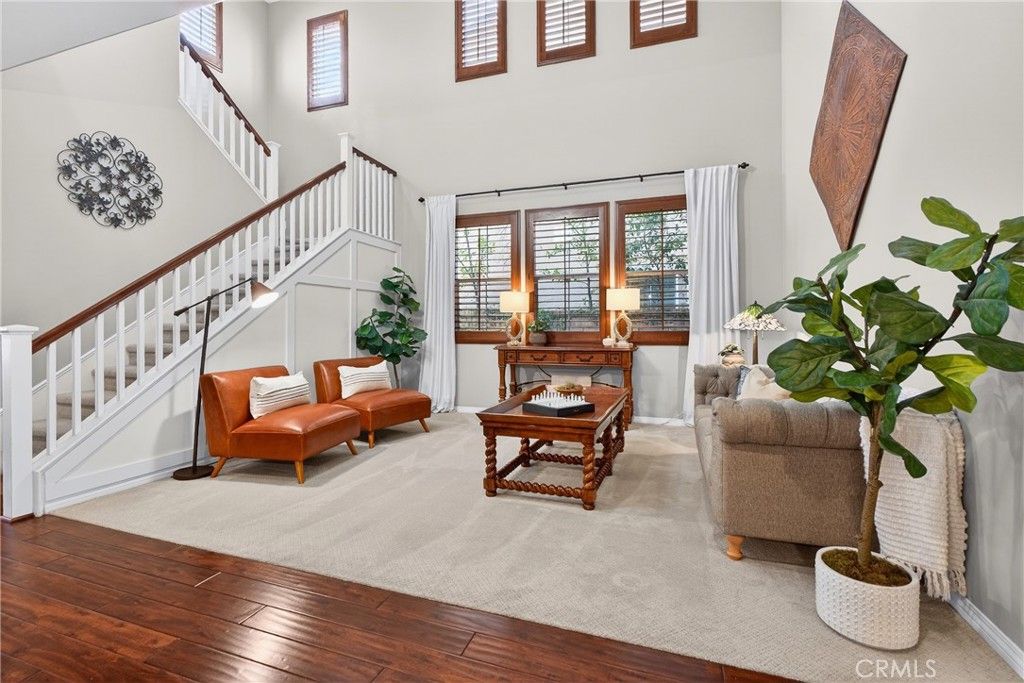 Image 6 of property listing at 22505 Breakwater, Saugus, CA 91350