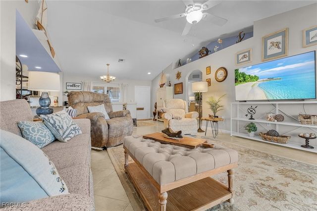 2525 NW 19th PL, Cape Coral, FL 33993