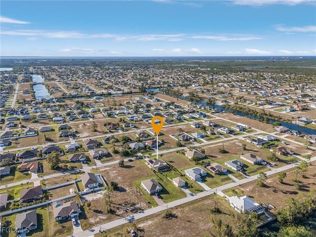 2525 NW 19th PL, Cape Coral, FL 33993