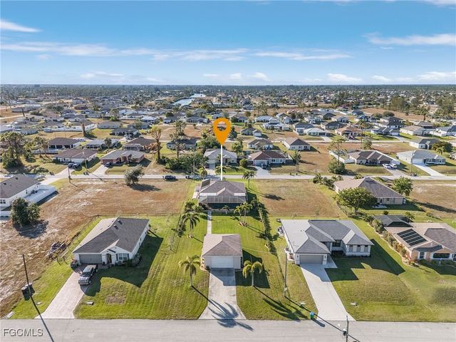 2525 NW 19th PL, Cape Coral, FL 33993