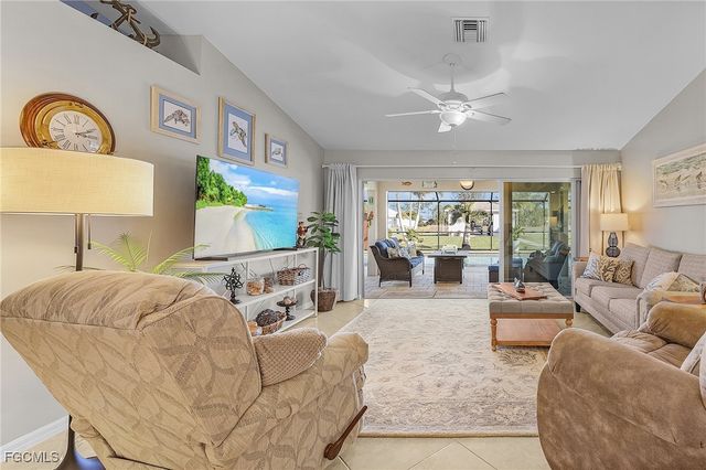 2525 NW 19th PL, Cape Coral, FL 33993