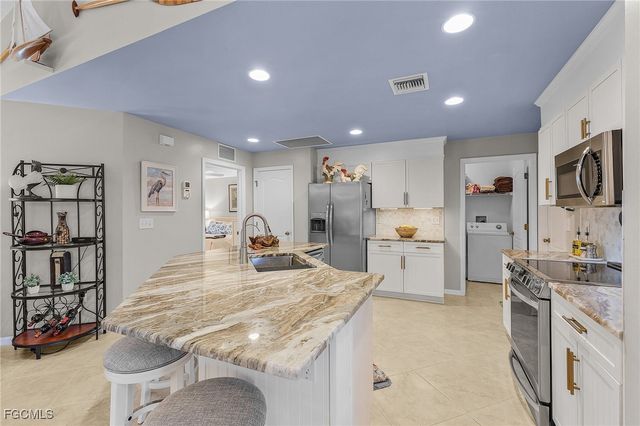 2525 NW 19th PL, Cape Coral, FL 33993