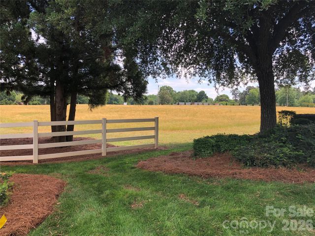 15938 Oxer Road 28, Mint Hill, NC 28227