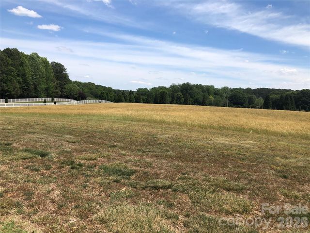 15938 Oxer Road 28, Mint Hill, NC 28227