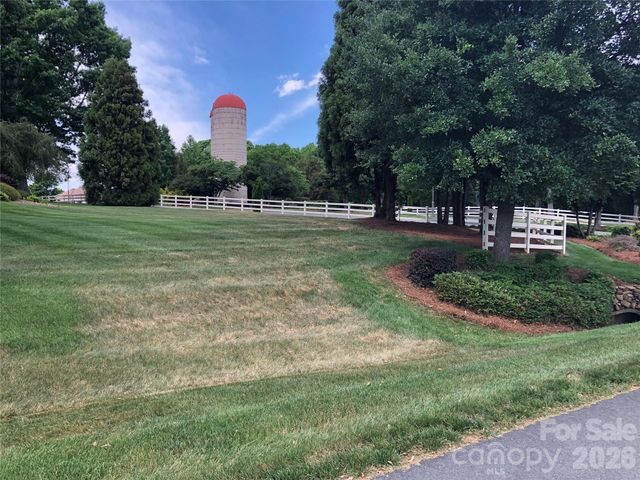 15938 Oxer Road 28, Mint Hill, NC 28227