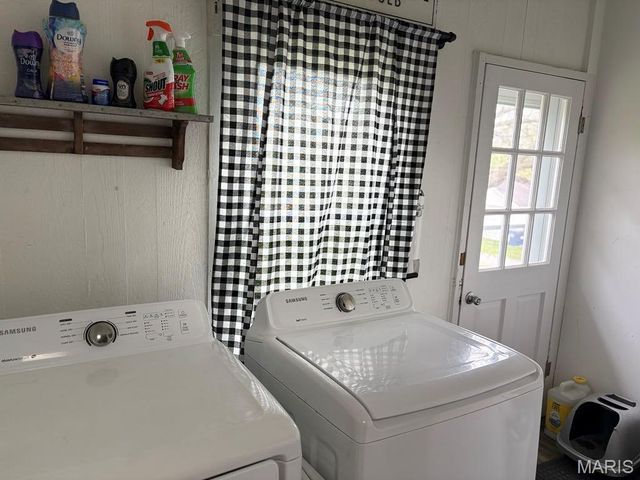 109 N Market Street, Warrenton, MO 63383