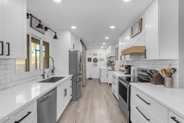 6609 S RITA Lane, Tempe, AZ 85283