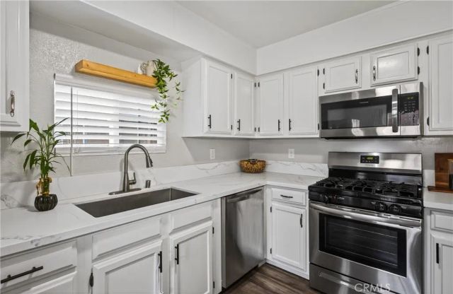 1294 N Blanchard, Banning, CA 92220