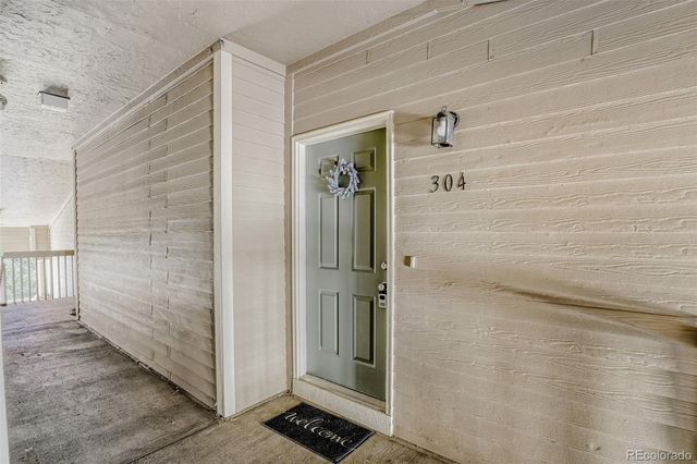 9692 W Coco Circle 304, Littleton, CO 80128