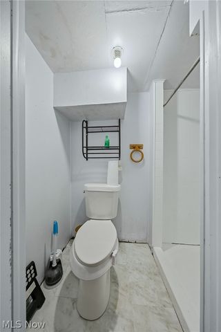 3407 Grovewood Avenue, Parma, OH 44134