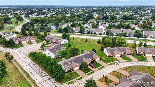 2169 Farnsworth Drive 1424A, O'fallon, MO 63368