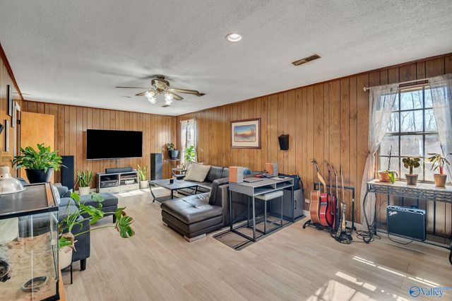 3411 Conger Road SW, Huntsville, AL 35805