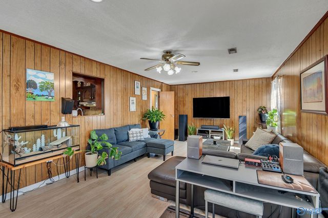 3411 Conger Road SW, Huntsville, AL 35805