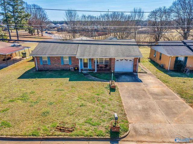 3411 Conger Road SW, Huntsville, AL 35805