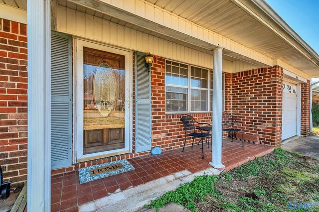 3411 Conger Road SW, Huntsville, AL 35805