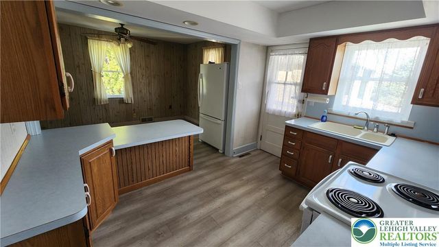 2809 Mary Street, Palmer Twp, PA 18045