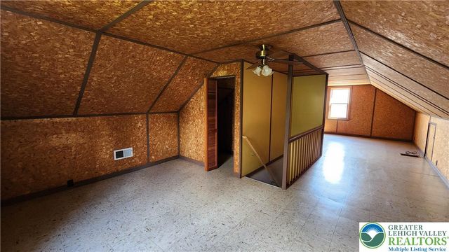 2809 Mary Street, Palmer Twp, PA 18045