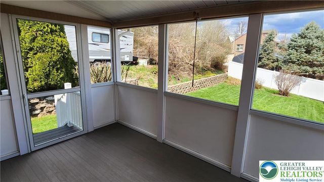 2809 Mary Street, Palmer Twp, PA 18045