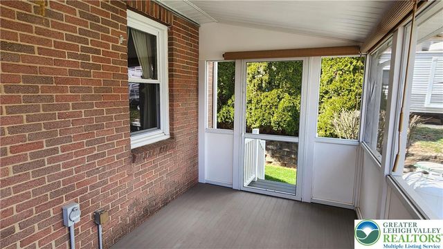 2809 Mary Street, Palmer Twp, PA 18045