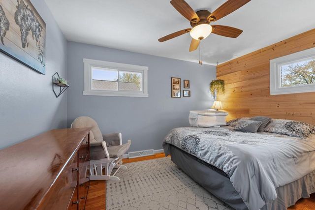 1644 WISCONSIN STREET, Oshkosh, WI 54901