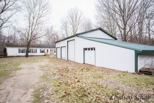 2299 Lyle Road, Ionia, MI 48846