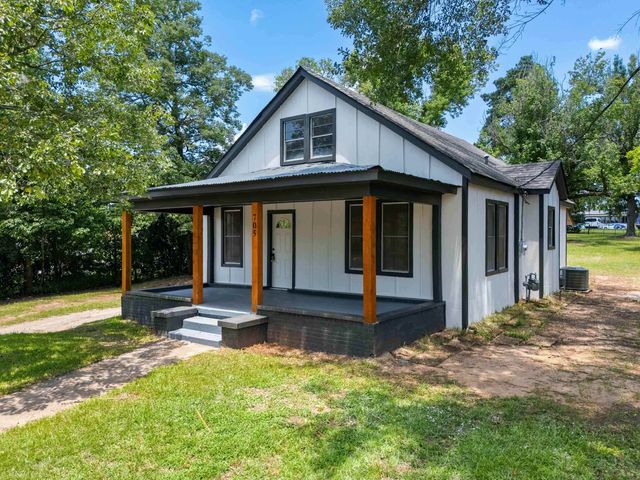 705 Nathan St., Marshall, TX 75670