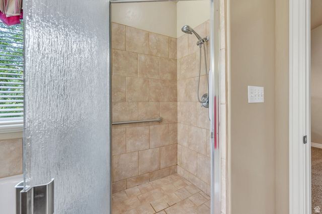 373 E ALEXANDER DR, Elk Ridge, UT 84651