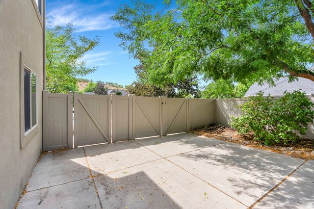 373 E ALEXANDER DR, Elk Ridge, UT 84651