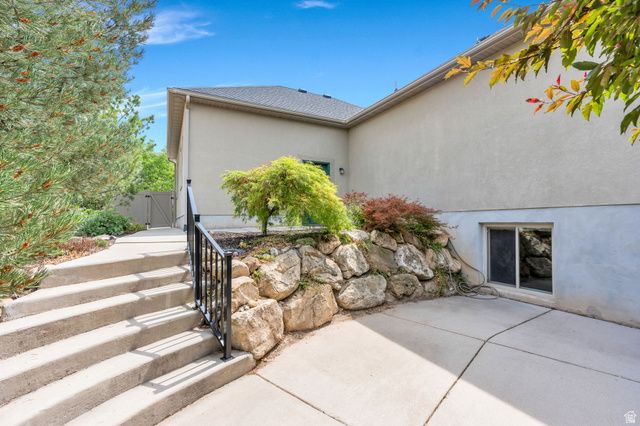 373 E ALEXANDER DR, Elk Ridge, UT 84651