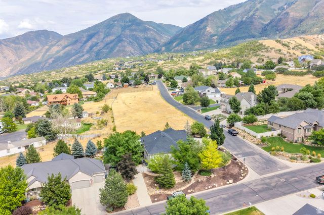 373 E ALEXANDER DR, Elk Ridge, UT 84651