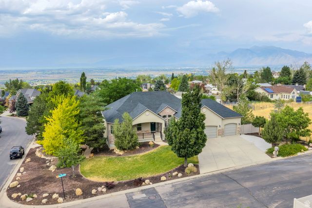 373 E ALEXANDER DR, Elk Ridge, UT 84651