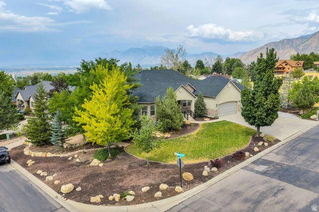 373 E ALEXANDER DR, Elk Ridge, UT 84651