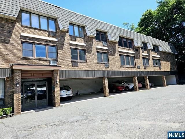 150 County Road 29, Tenafly, NJ 07670