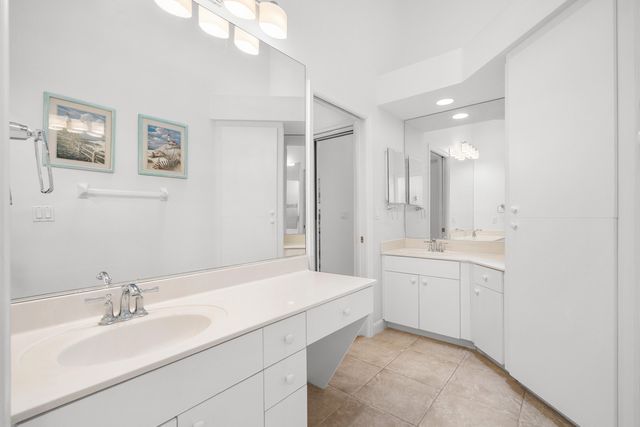 3339 NE Luna Terrace, Jensen Beach, FL 34957