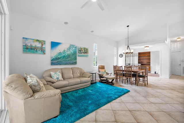 3339 NE Luna Terrace, Jensen Beach, FL 34957